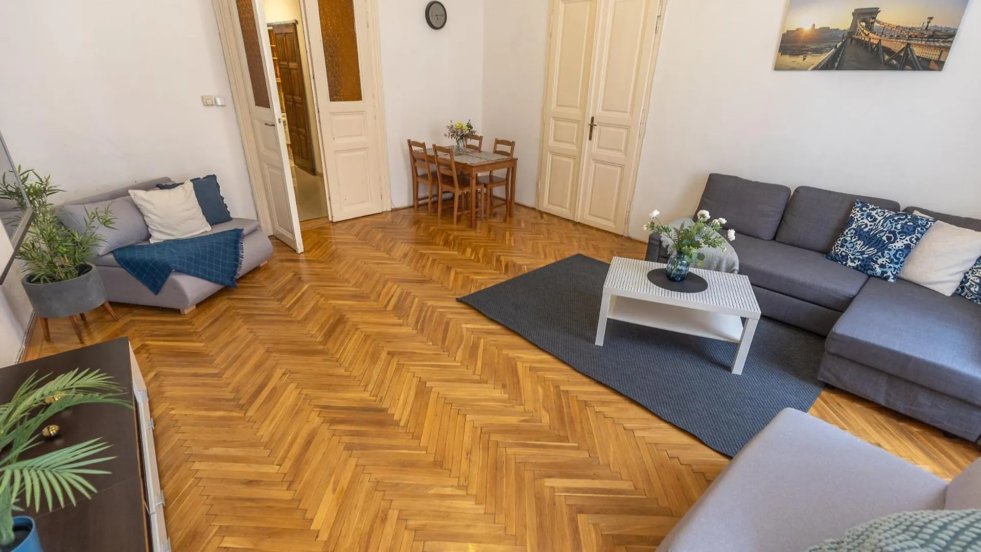 Raday Corner Apartment Budapest